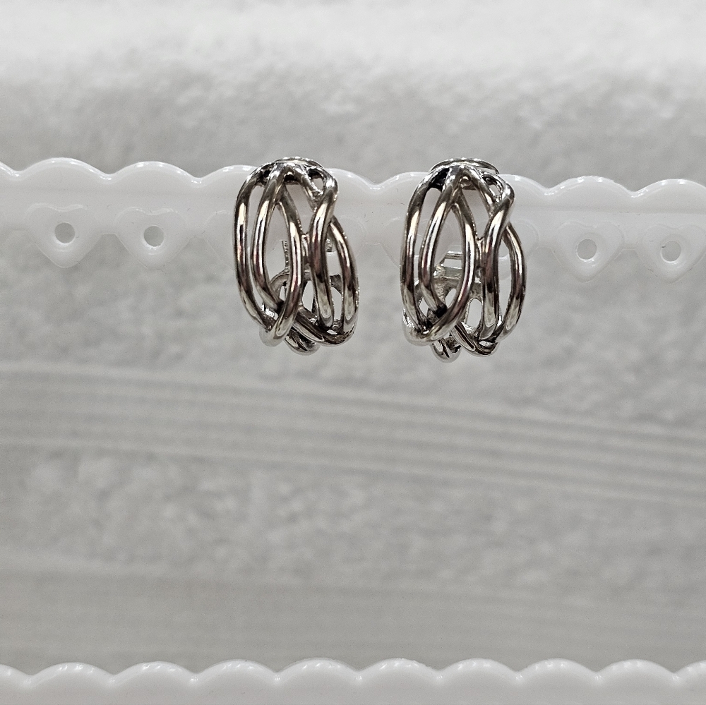 Silpada Clip-on 925 Silver Intertwined Crossover Hoop Earrings Rare - Picture 6 of 13